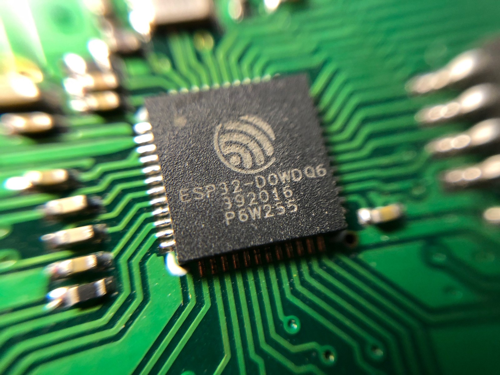 Выпущен бета-релиз микроконтроллера ESP32 с поддержкой mesh-сетей