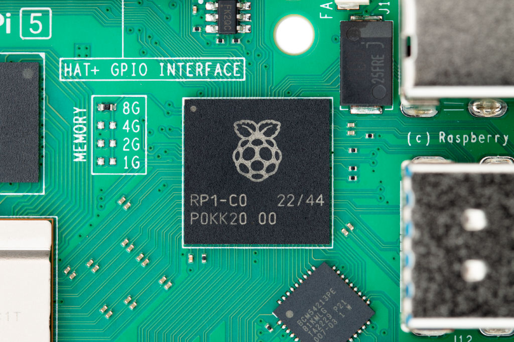 Raspberry Pi 5: Новый шаг в мире одноплатных компьютеров